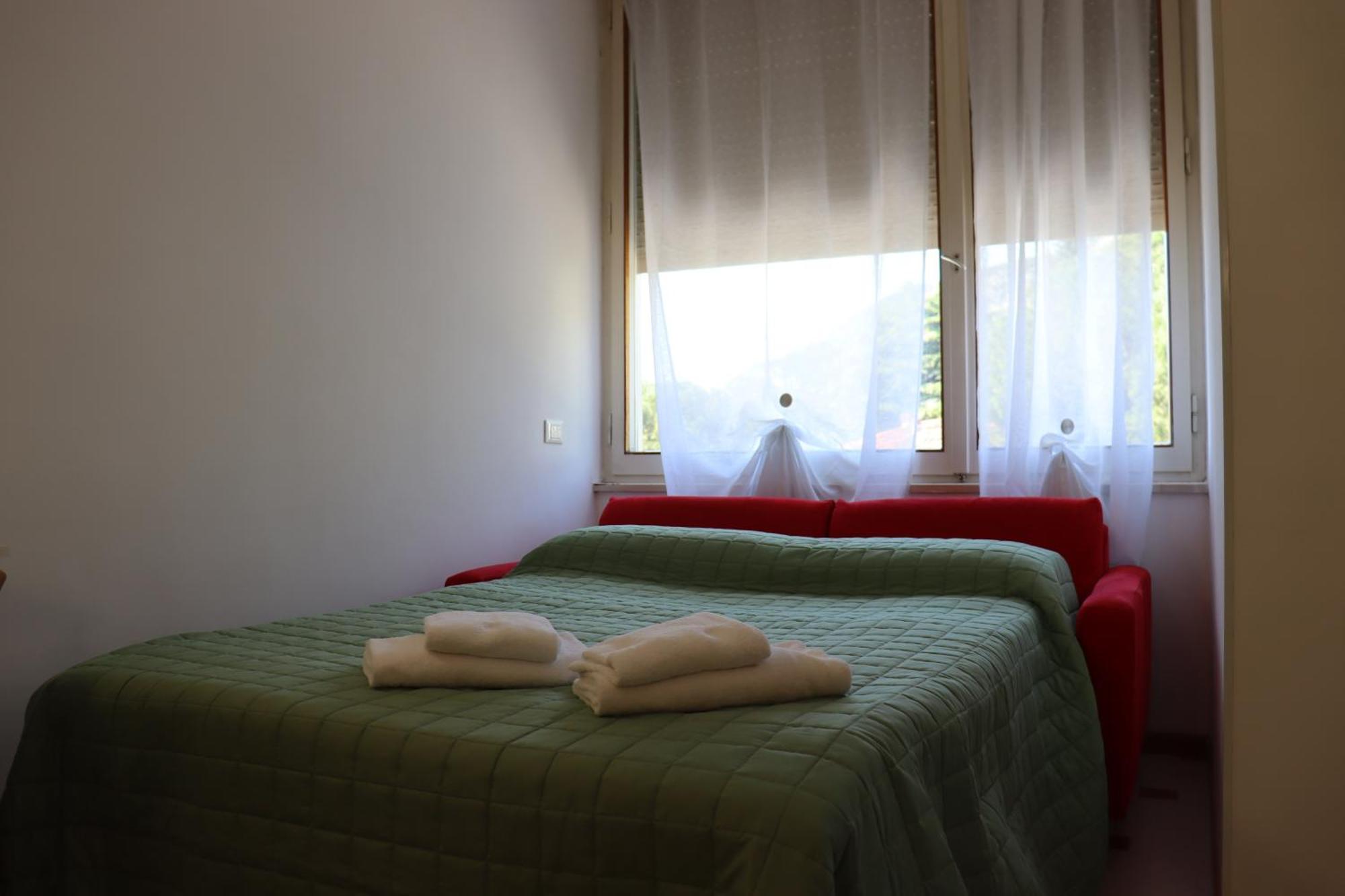 Monika Holiday 315 Magic Lake Garda  Buitenkant foto