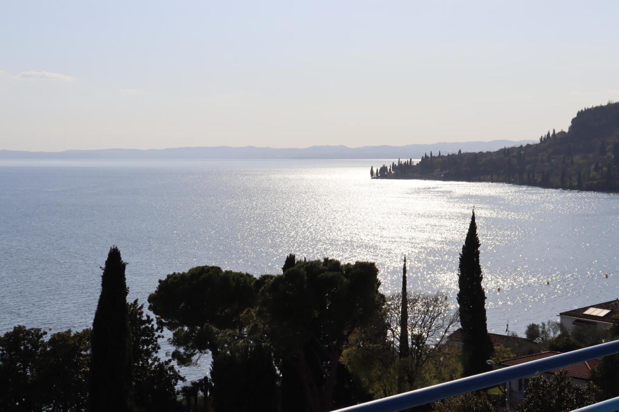 Monika Holiday 315 Magic Lake Garda  Buitenkant foto