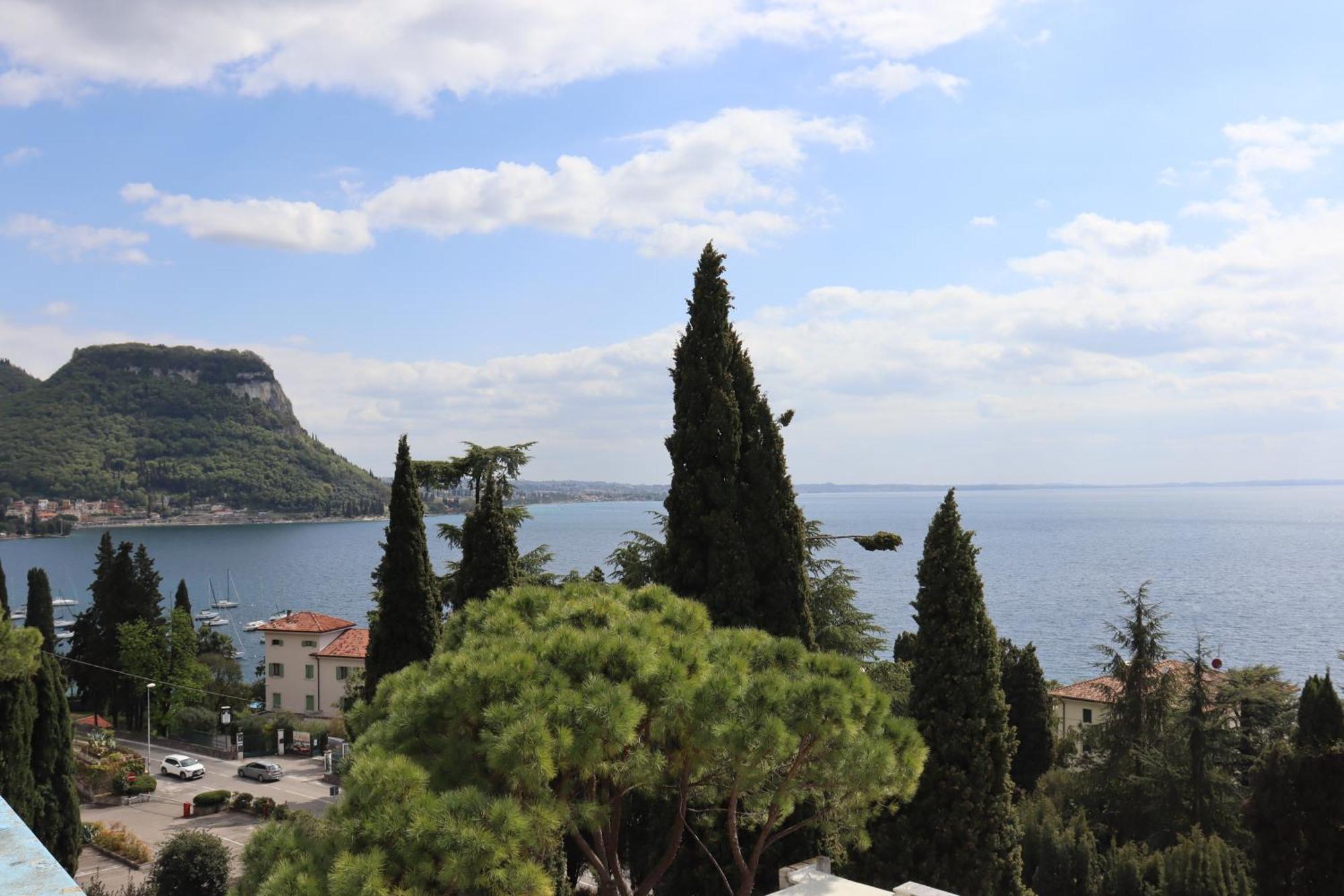 Monika Holiday 315 Magic Lake Garda  Buitenkant foto